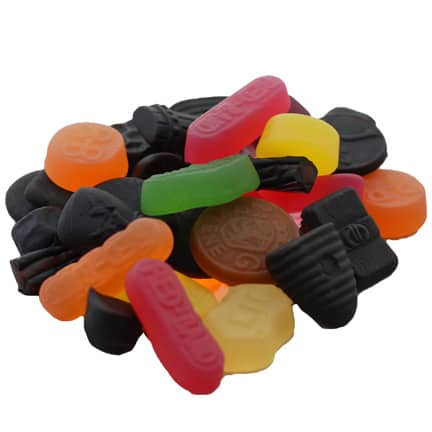 Heerlijk gevulde snoeppot met drop-winegummix als relatiegeschenk