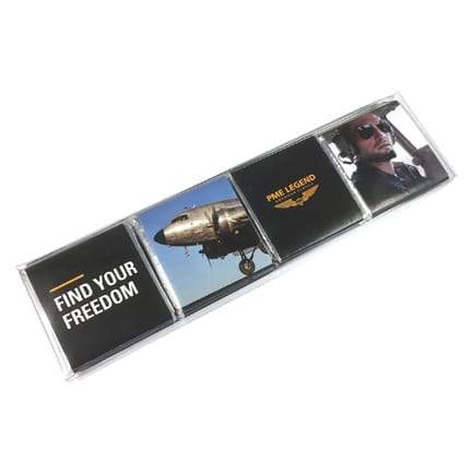 Chocoladedoosje met 12 bedrukte chocolaatjes