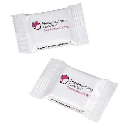 Bedrukte flowpack met vierkante druivensuiker